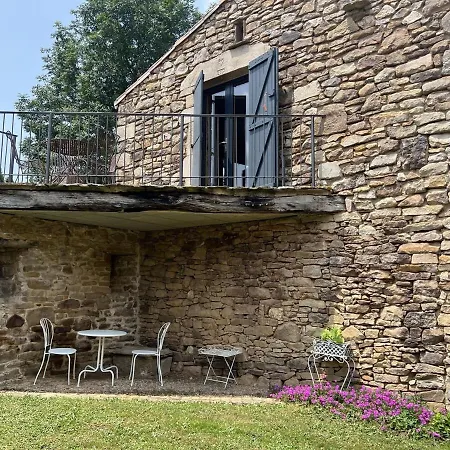 Domaine Les Pierres 펜션 *