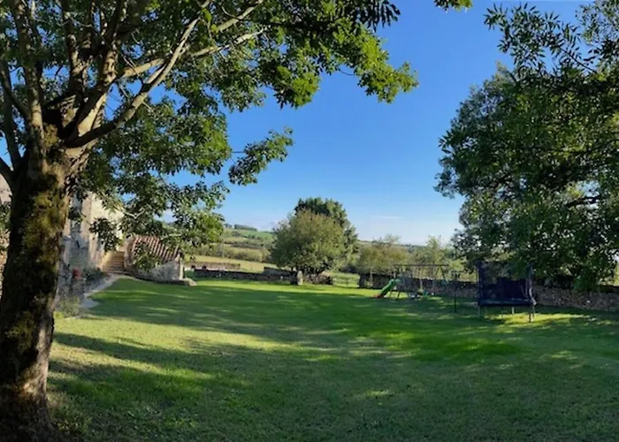 Domaine Les Pierres Lacapelle-Segalar